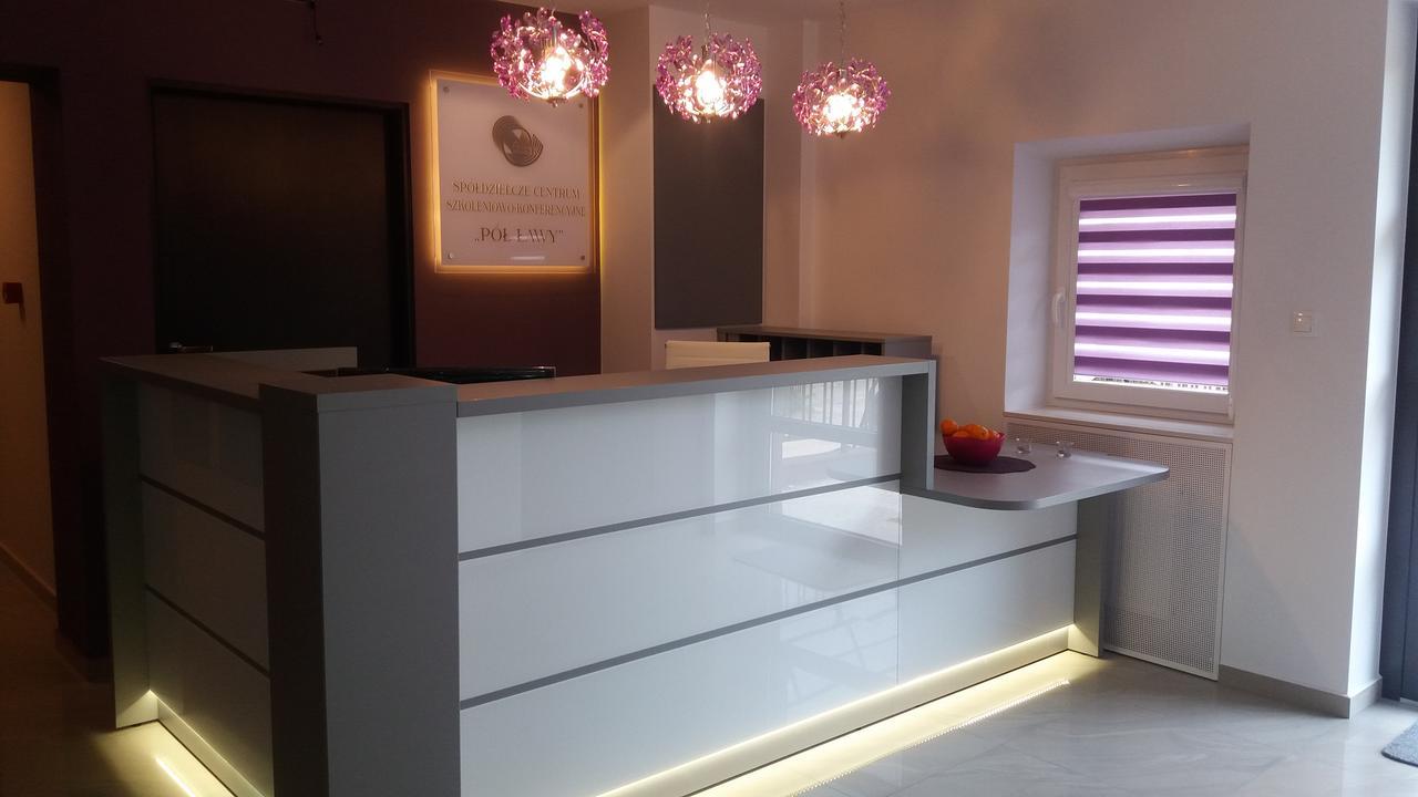 Hotel Scsk Pol Lawy Puławy Exteriér fotografie