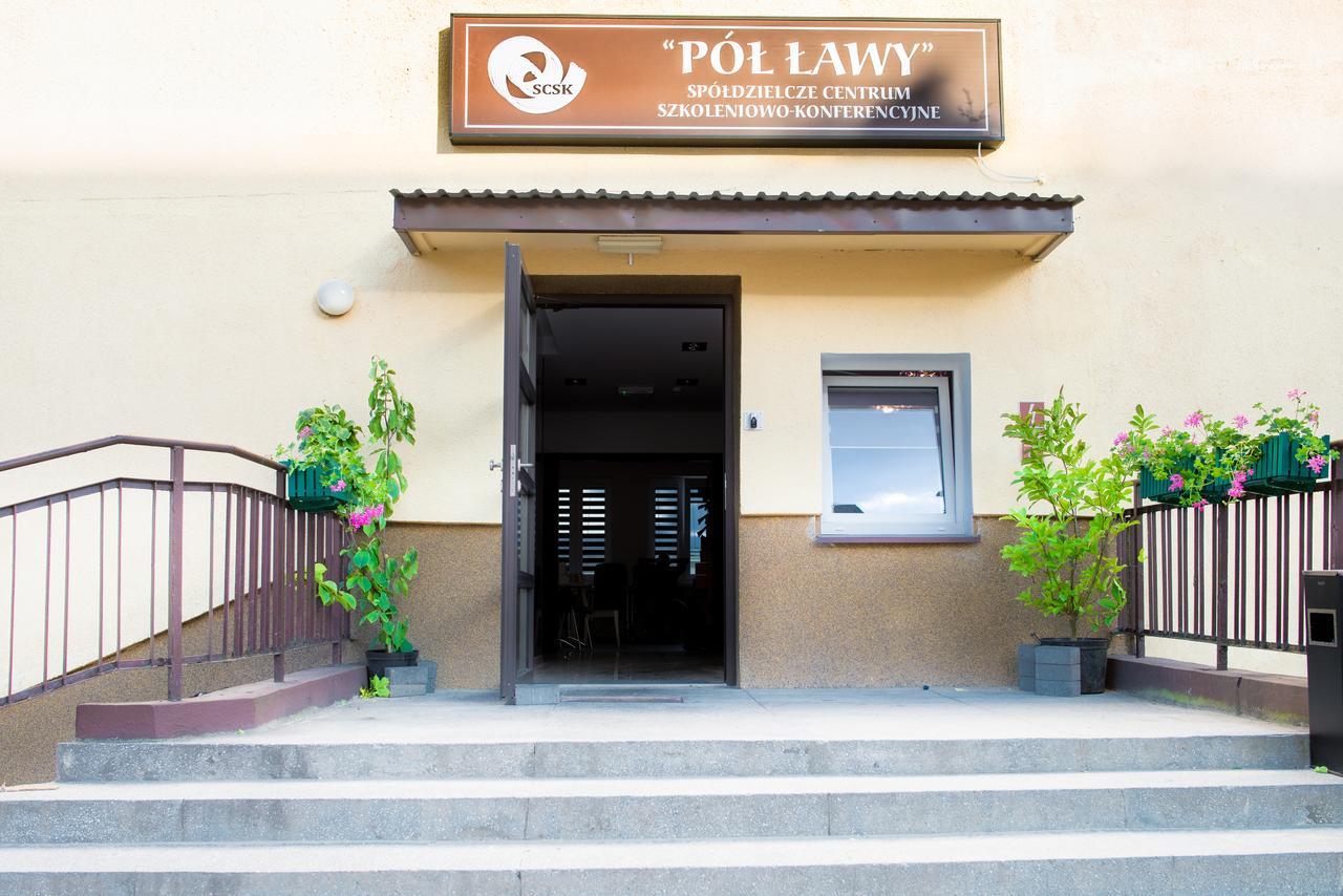 Hotel Scsk Pol Lawy Puławy Exteriér fotografie