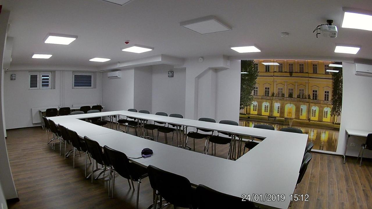 Hotel Scsk Pol Lawy Puławy Exteriér fotografie